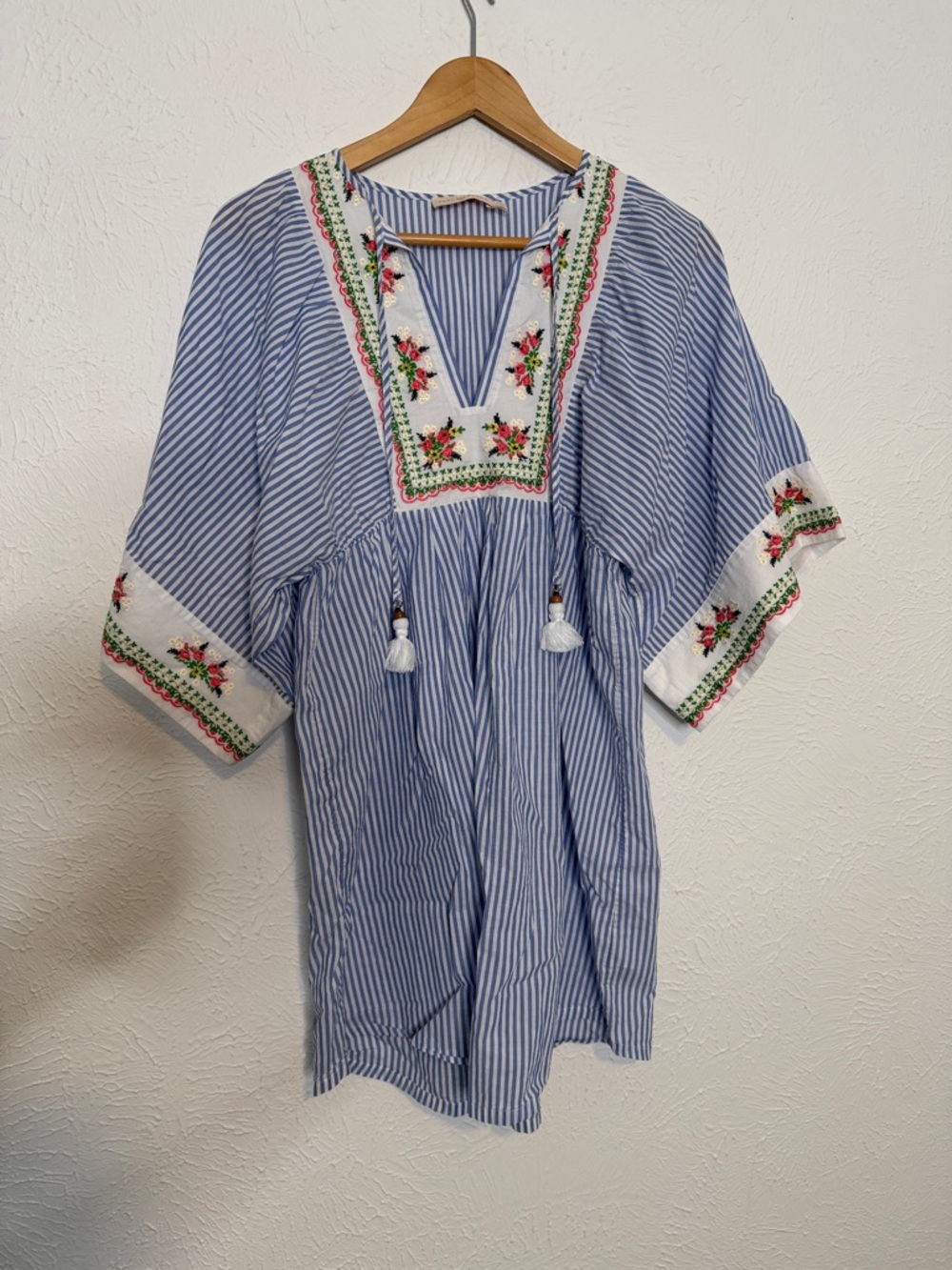 Tory Burch EMBROIDERED BEACH TUNIC IN BLUE - Picture 4 of 12